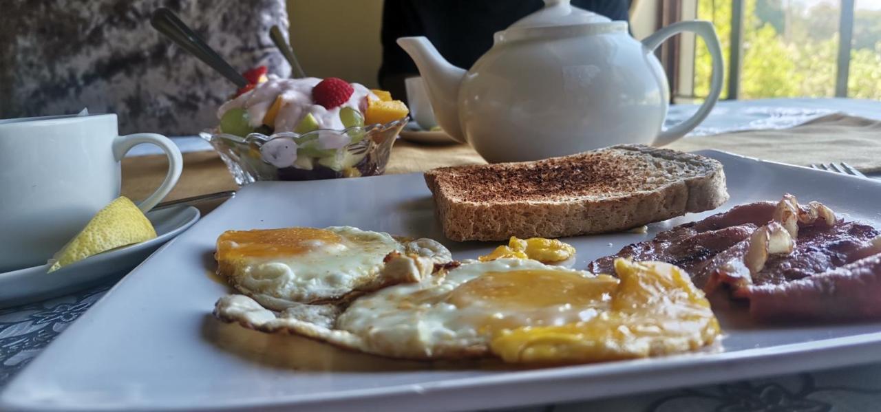 Angelmalatji Guesthouse Graskop Bagian luar foto